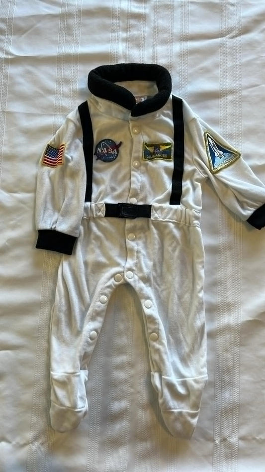 #29 9-12mo Halloween Astronaut Costume EUC