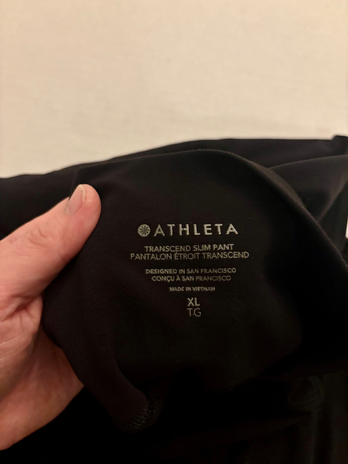 #154 Athleta Transcend Slim Black Pant Women's XL VGUC