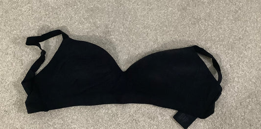 #130 Soma Enbliss Wireless Black Bra 36DD - Like New