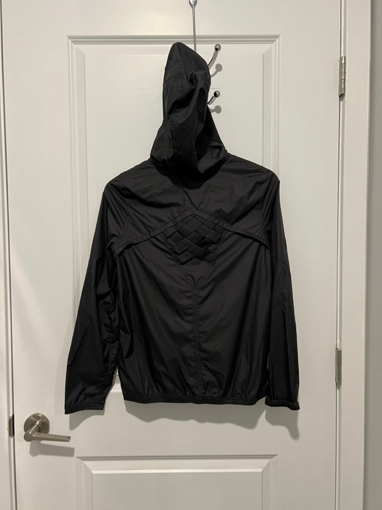 Seller #76- IVIVVA Lululemon Youth Girls 14 Black Windbreaker Jacket Full Zip Hooded Pockets