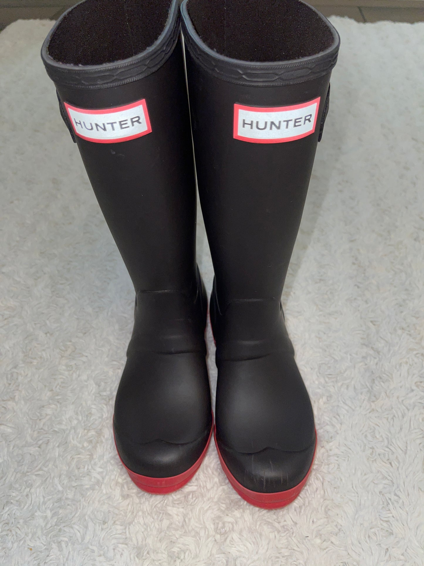 PPU Montgomery VGUC Hunter Boots Brown and Red Size Unisex 2G/1B (EU 32) with EUC Red and White Sweater Knit and Fleece Boot Socks Fits Shoe Size 1-3 (EU 32-34)