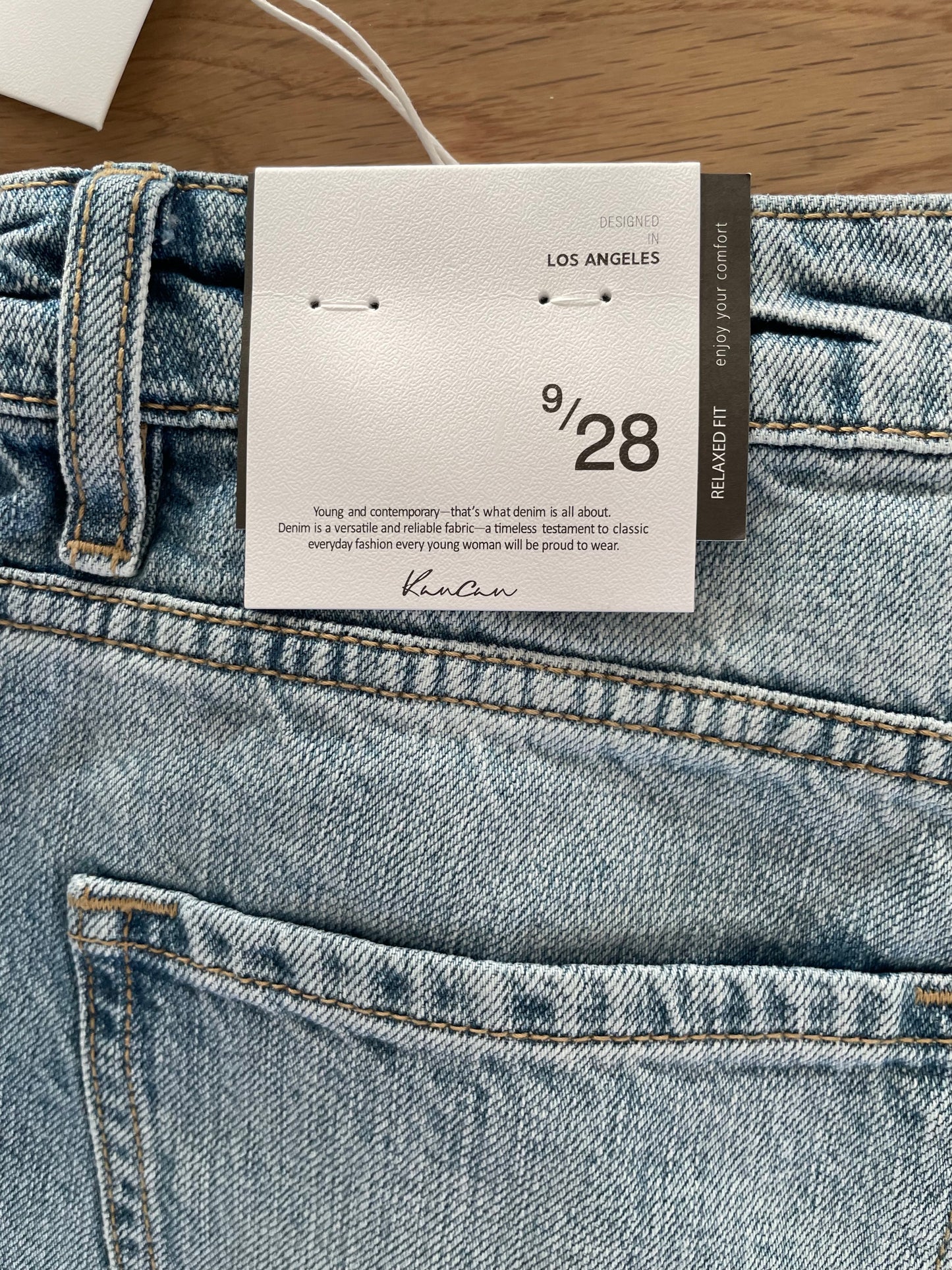 Women’s Boutique Relaxed Jeans- NWT