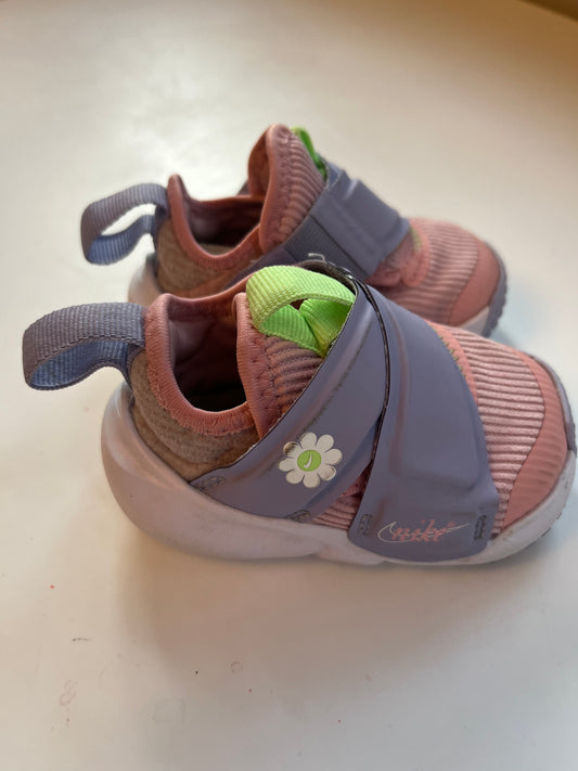 Seller #20 pink and purple Nike 2c