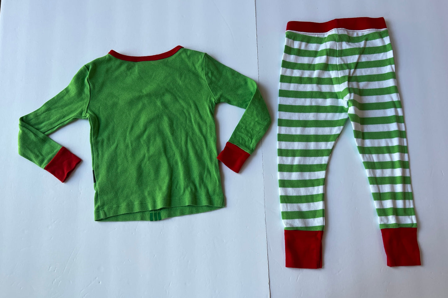 #77B Girls 3T Holiday Wondershop  Elf Pajamas