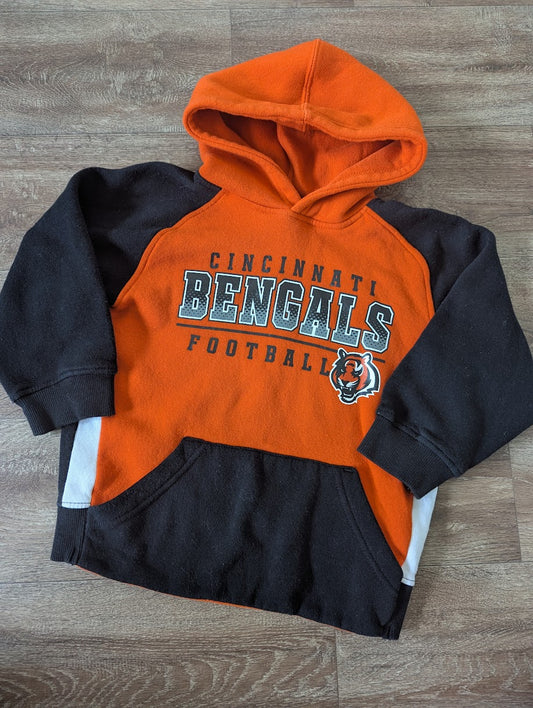 #144 - Bengals Sweatshirt Size YXSM
