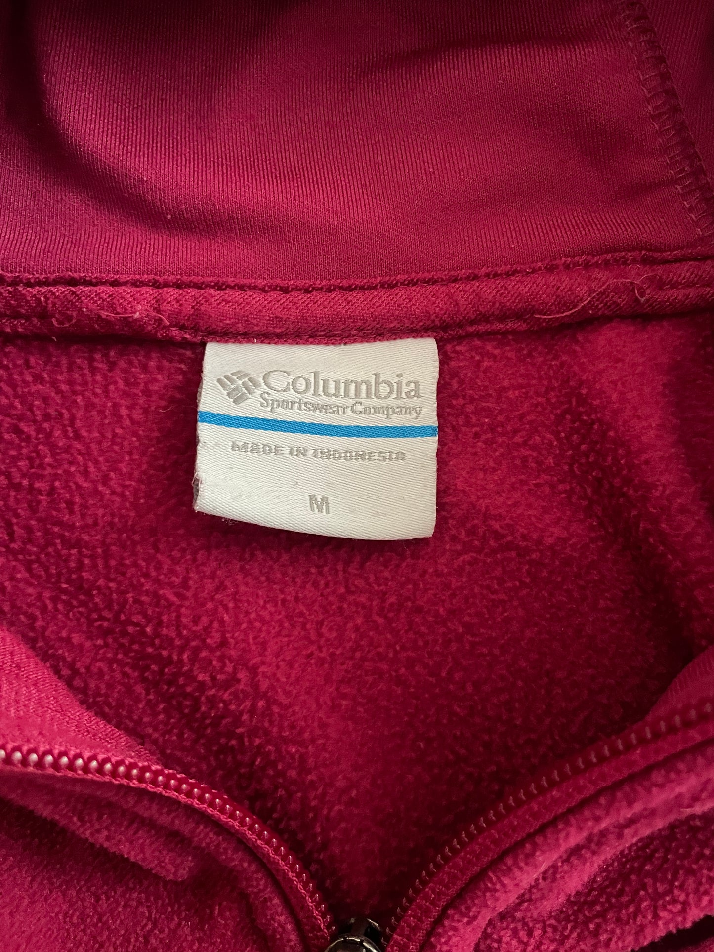 Women’s medium Columbia hooded fleece jacket