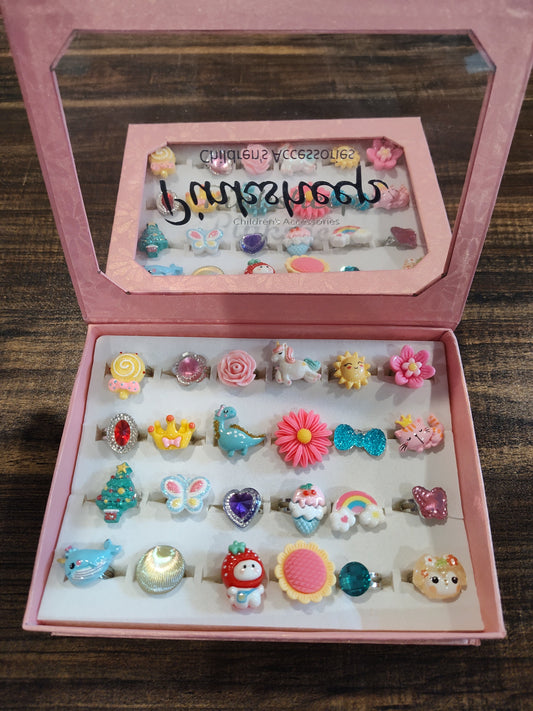 Seller 185:  Girl's Rings x 25 (1 box) New
