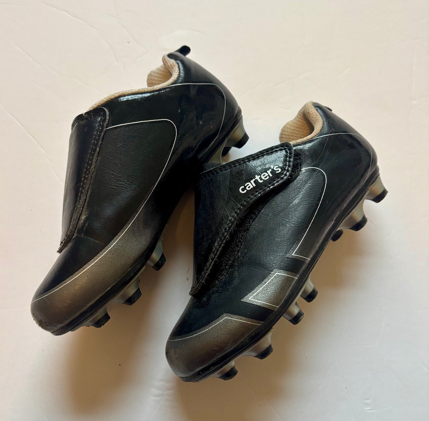 #43 Carter's Cleats Boys 10 VGUC