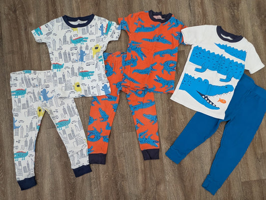 #144 - Boys Pajama set Size 3T