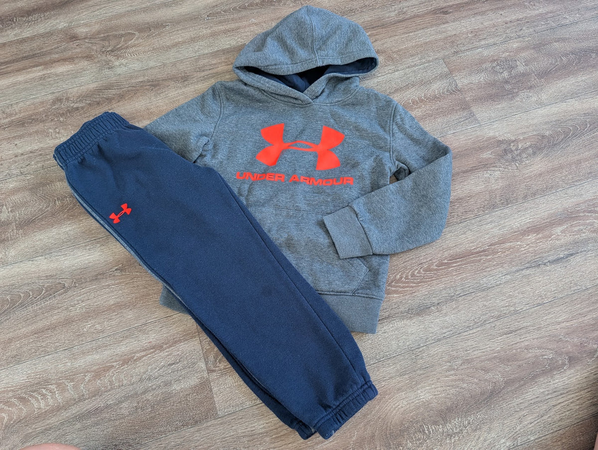 #8 Boys Under Armour Outfit Size 5