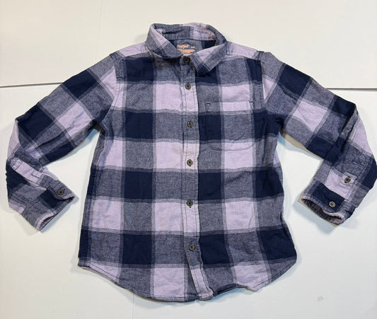 #141 reduced Boys Medium 8 Cat & Jack Purple and Navy Flannel