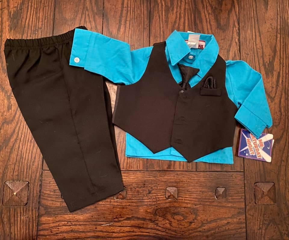 #180 Boys 12M black 4 piece suit NWT PPU Anderson