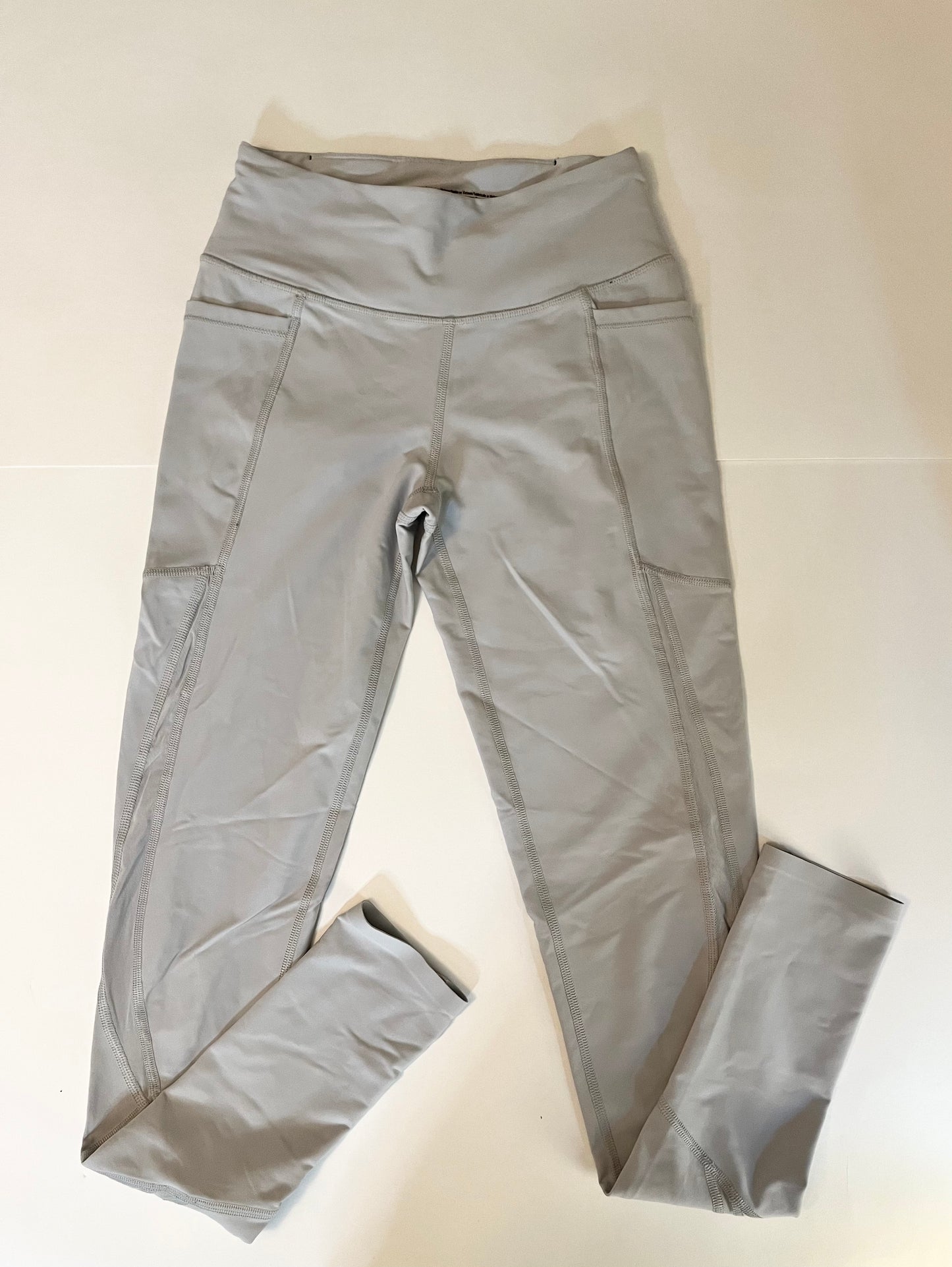 Victoria Sport XS gray leggings