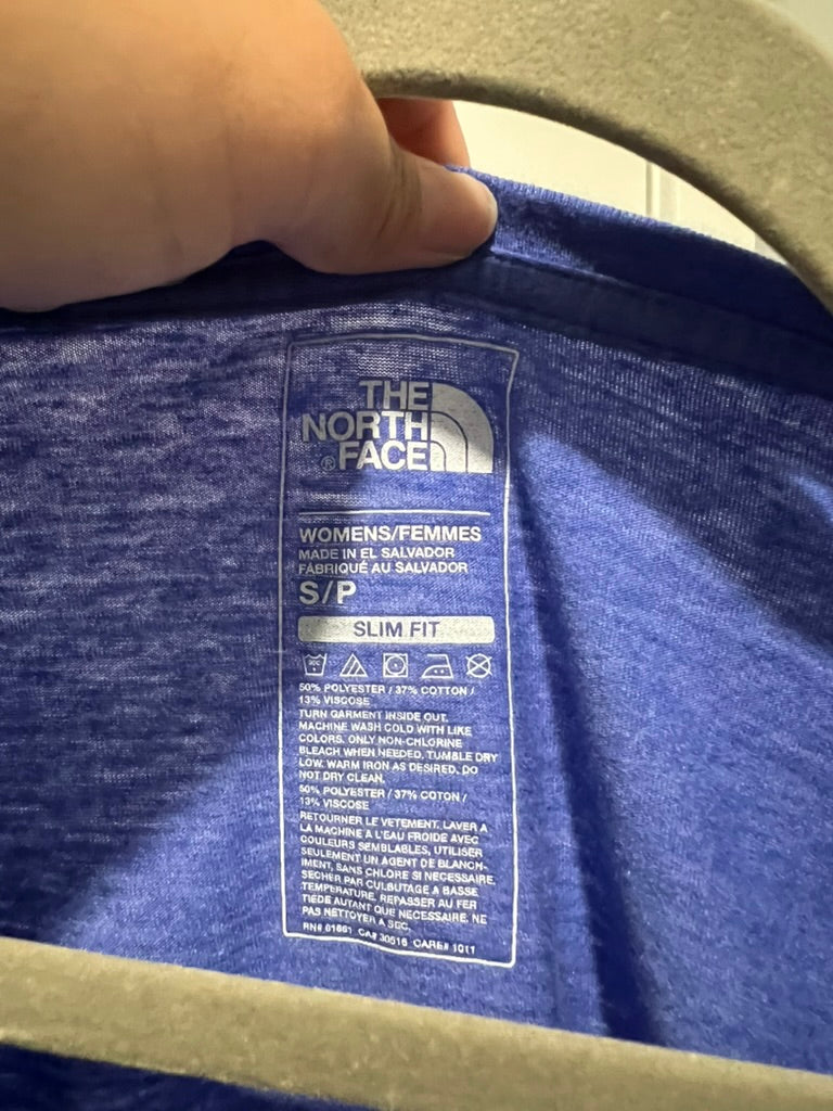 Seller #76 - The North Face Take a Hike V-neck T-shirt in Blue, Size Small Slim Fit, Outdoor