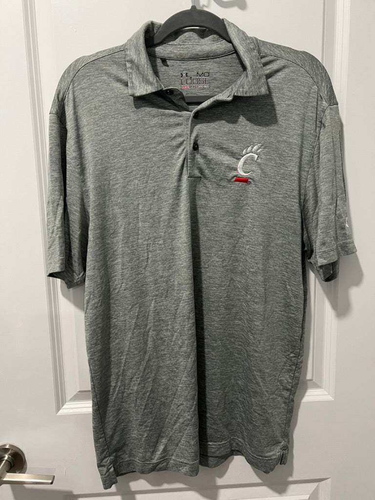 Seller #76 - University of Cincinnati Under Armour Polo - Size Medium - Grey w/ Logo - Golf