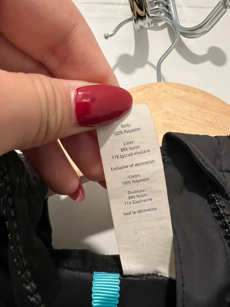 Seller #76- IVIVVA Lululemon Youth Girls 14 Black Windbreaker Jacket Full Zip Hooded Pockets