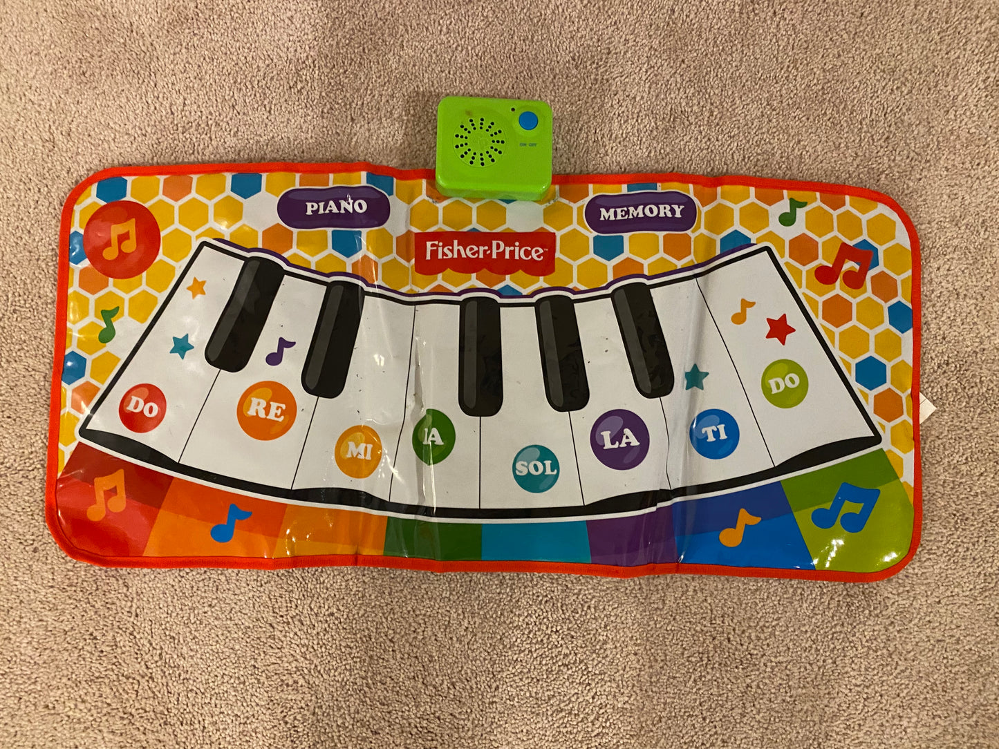 77A Fisher Price Piano Mat