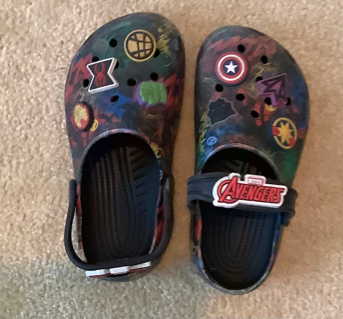#130 Avengers Crocs Sz 1Y