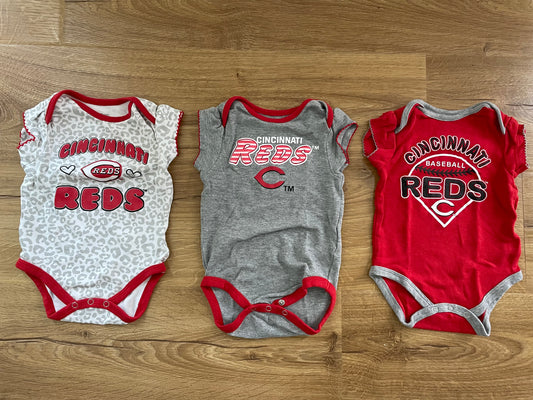 #6 - Girls Cincinnati Reds Bodysuit/Onesies, 6-9 months