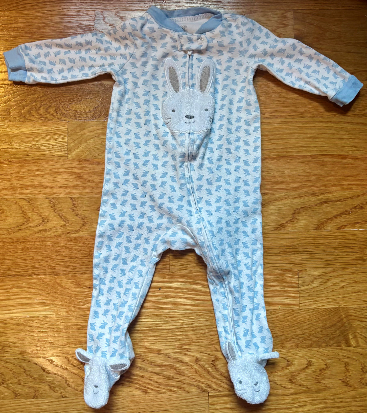 #69 Carter's Animal Sleepers 6M