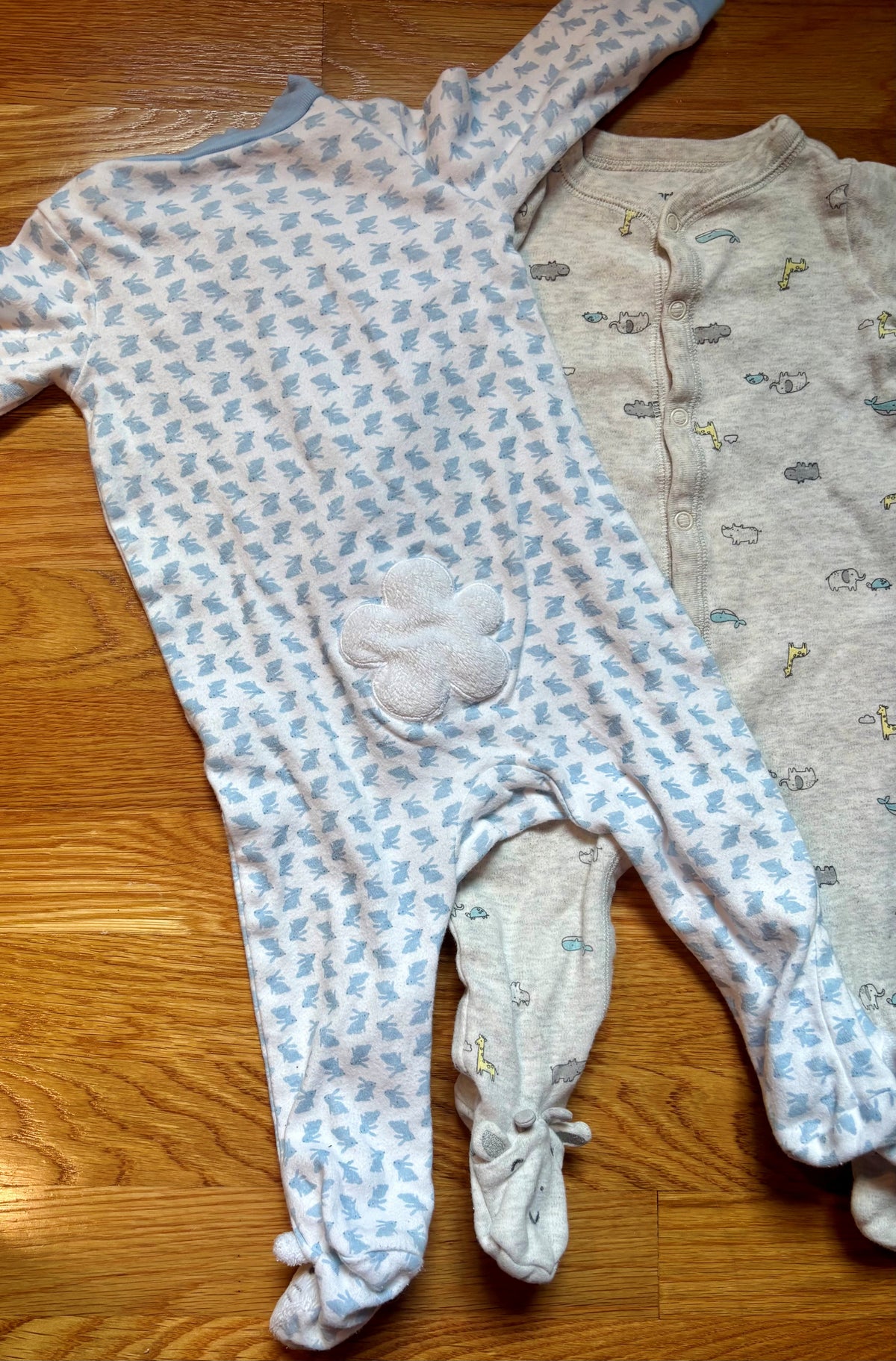 #69 Carter's Animal Sleepers 6M