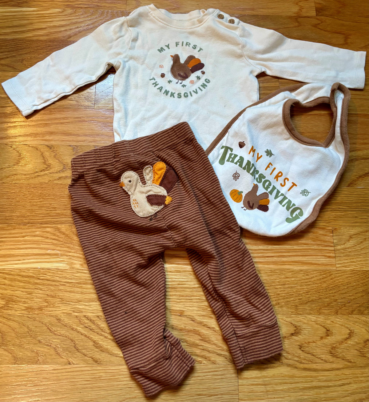 #69 My First Thanksgiving Outfit 6M