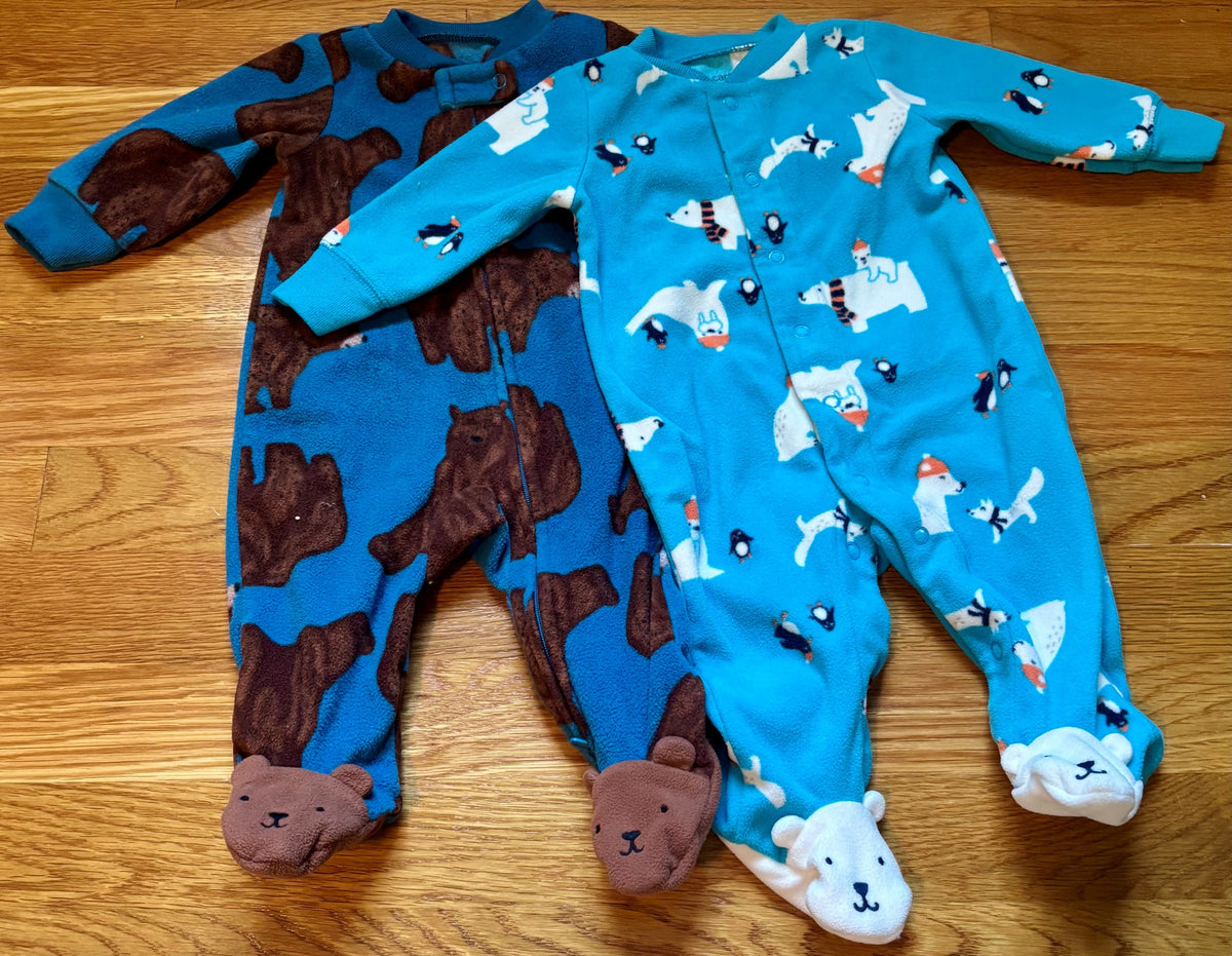 #69 Carter's Fleece Bear Sleepers 3M