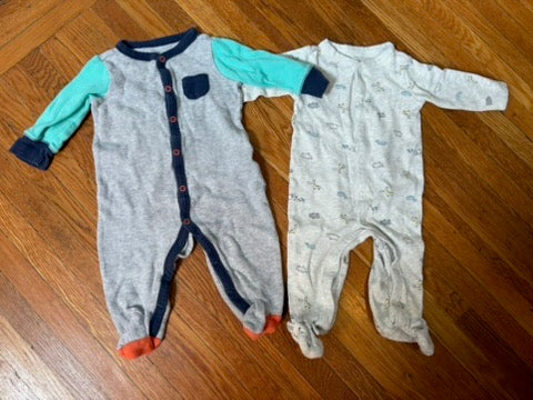 Seller 183 - Boys Carter's 6 Month PJ Bundle (Set of 2) - VGUC