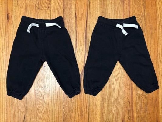 Seller 34 - 9 mo black sweatpants