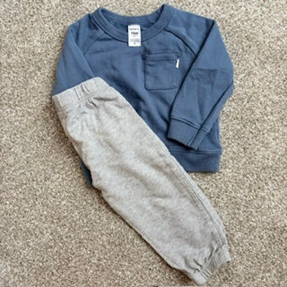 Seller #178 Carter's Outfit (long sleeve and pants) size 18mo