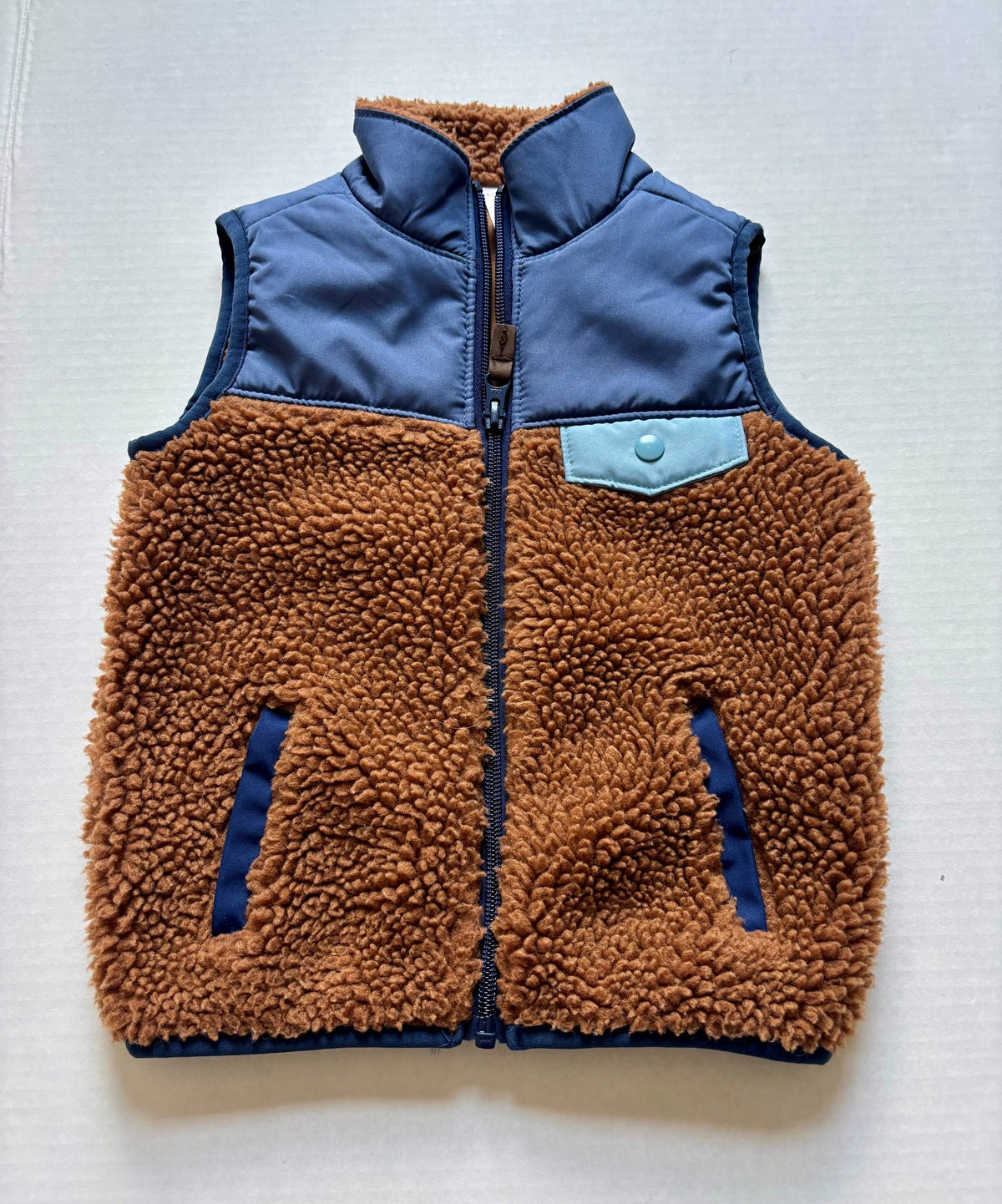 #154 Carter's Vest Boys 3T VGUC