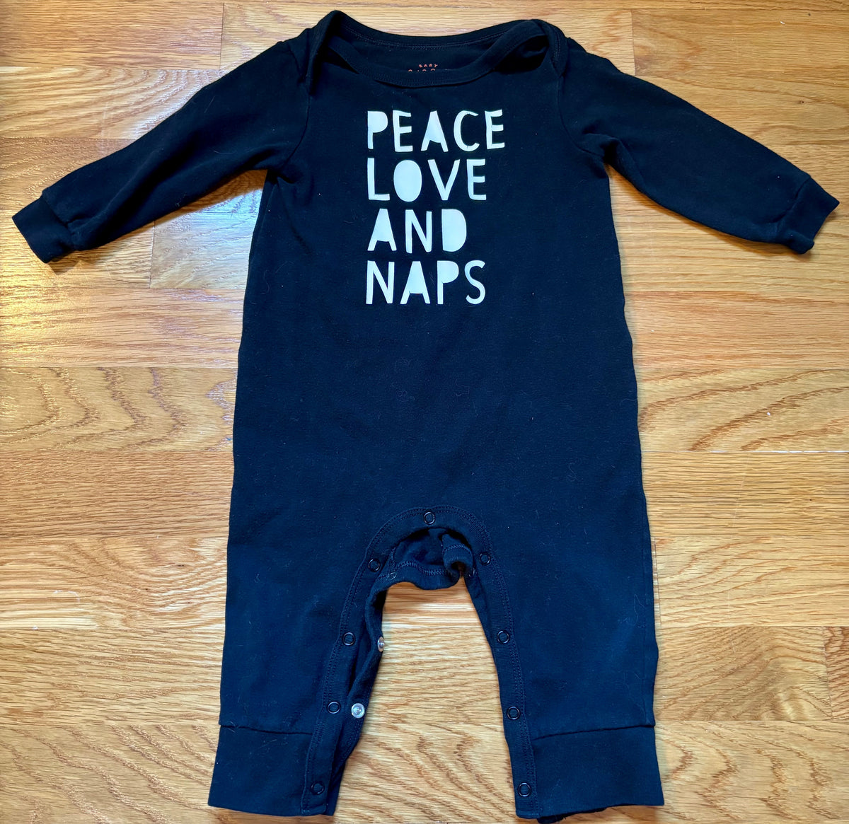 #69 Long sleeved Rompers 6-9M