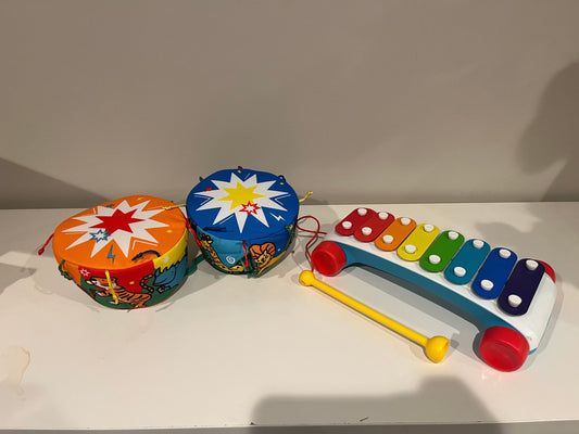 PRICE REDUCED 9/8 Seller #20 Melissa and Doug soft drums and pull along xylophone