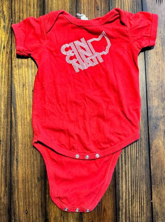 #42 Cincinnati 18M Onesie