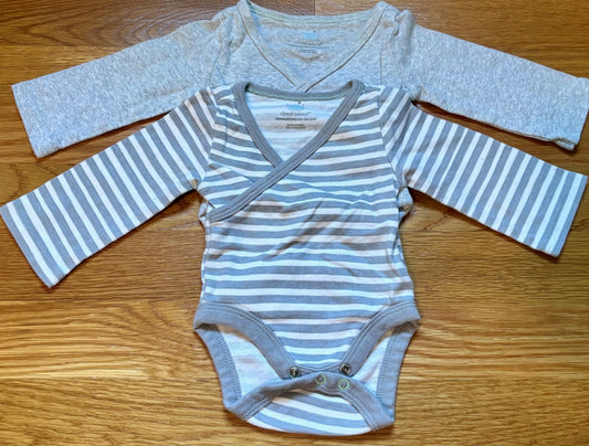 #69 Cloud Island Long Sleeve Onesies Newborn