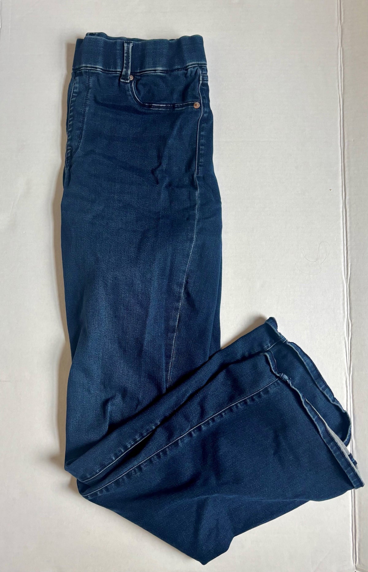 #154 Cosmic Blue Boot Cut Flare Pull on Jean Women's 32 EUC