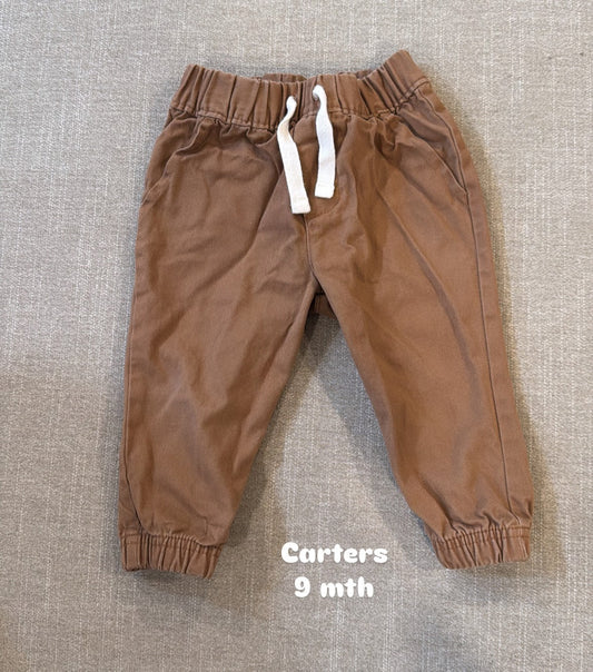 #145 Carters dark khaki pant Boys 9 mth EUC