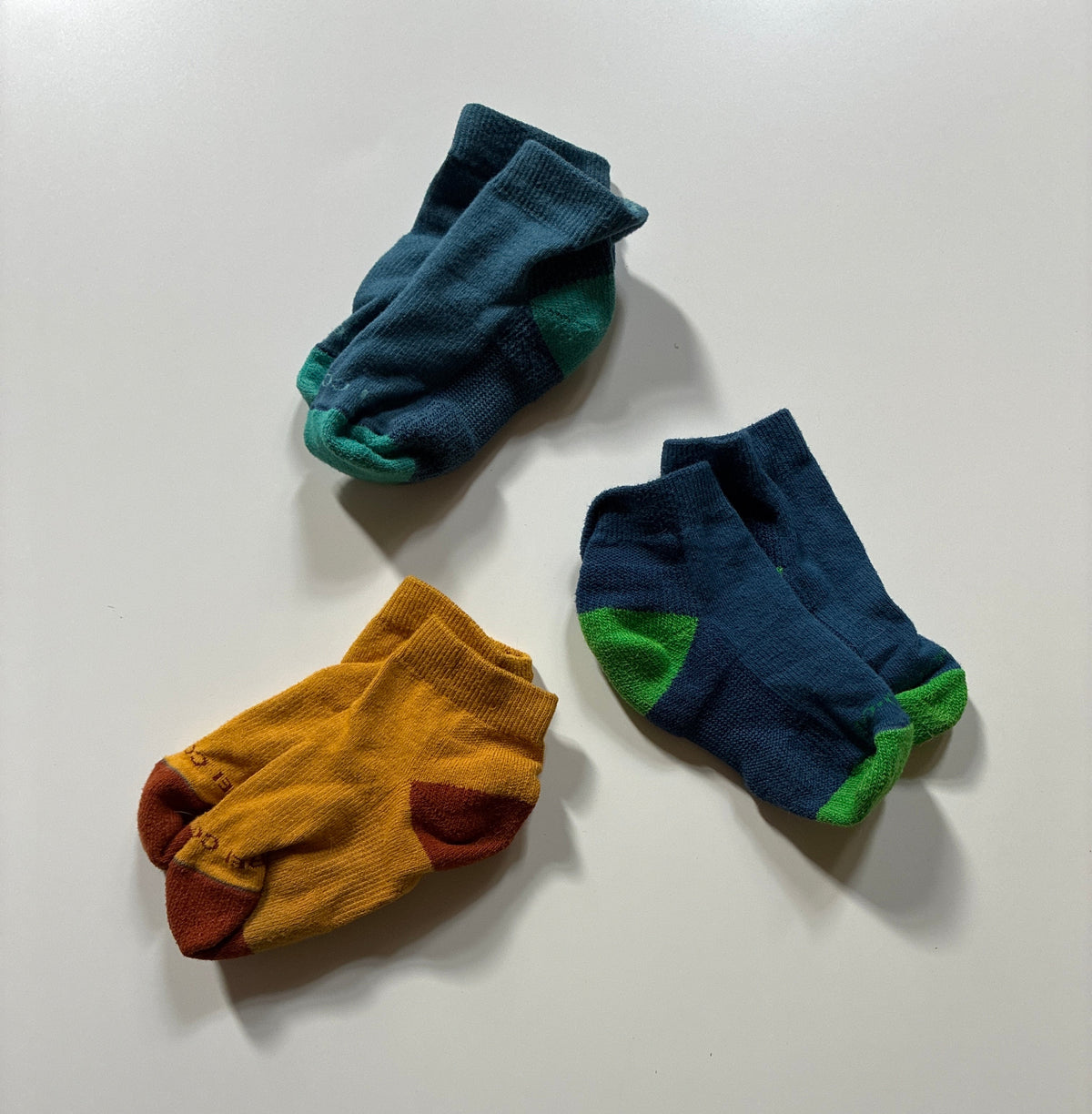 Seller 76 3 Pairs XS/Small REI Hiking Socks