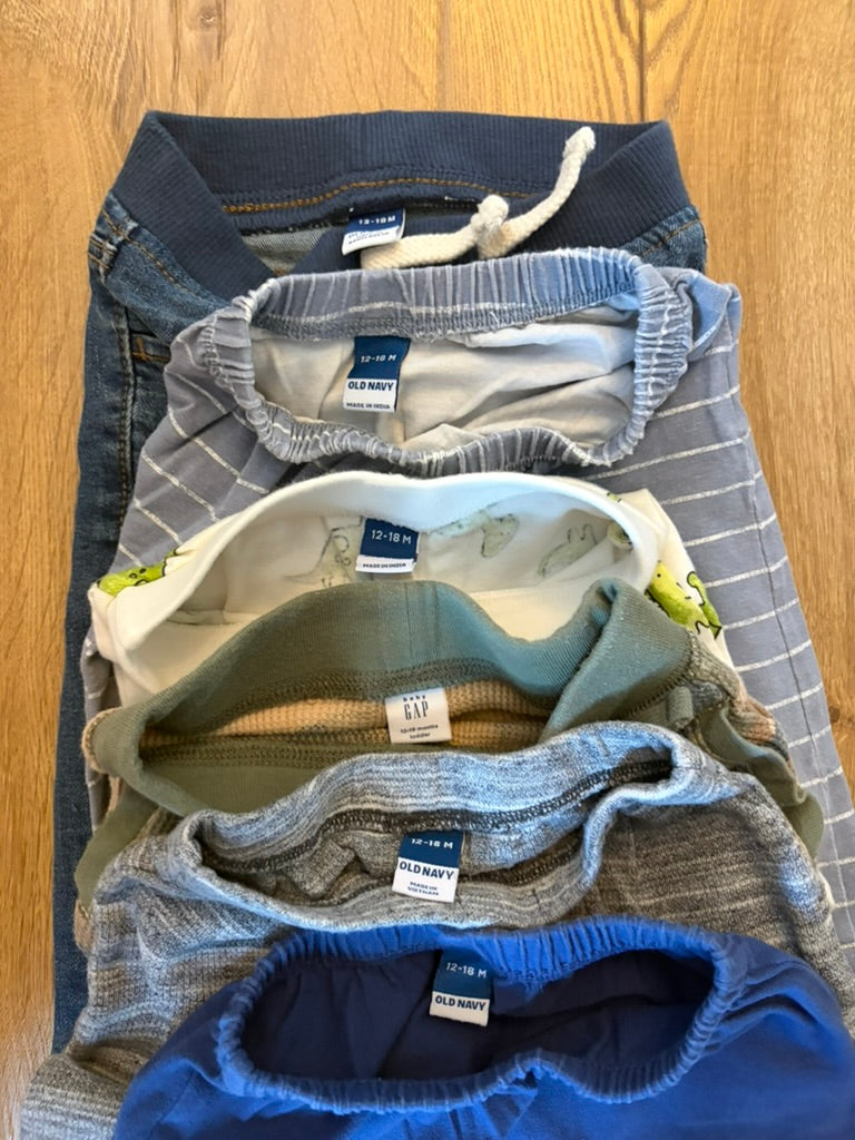#6 - Old Navy Boys Assorted Pants (6 pairs)  - 12-18 months