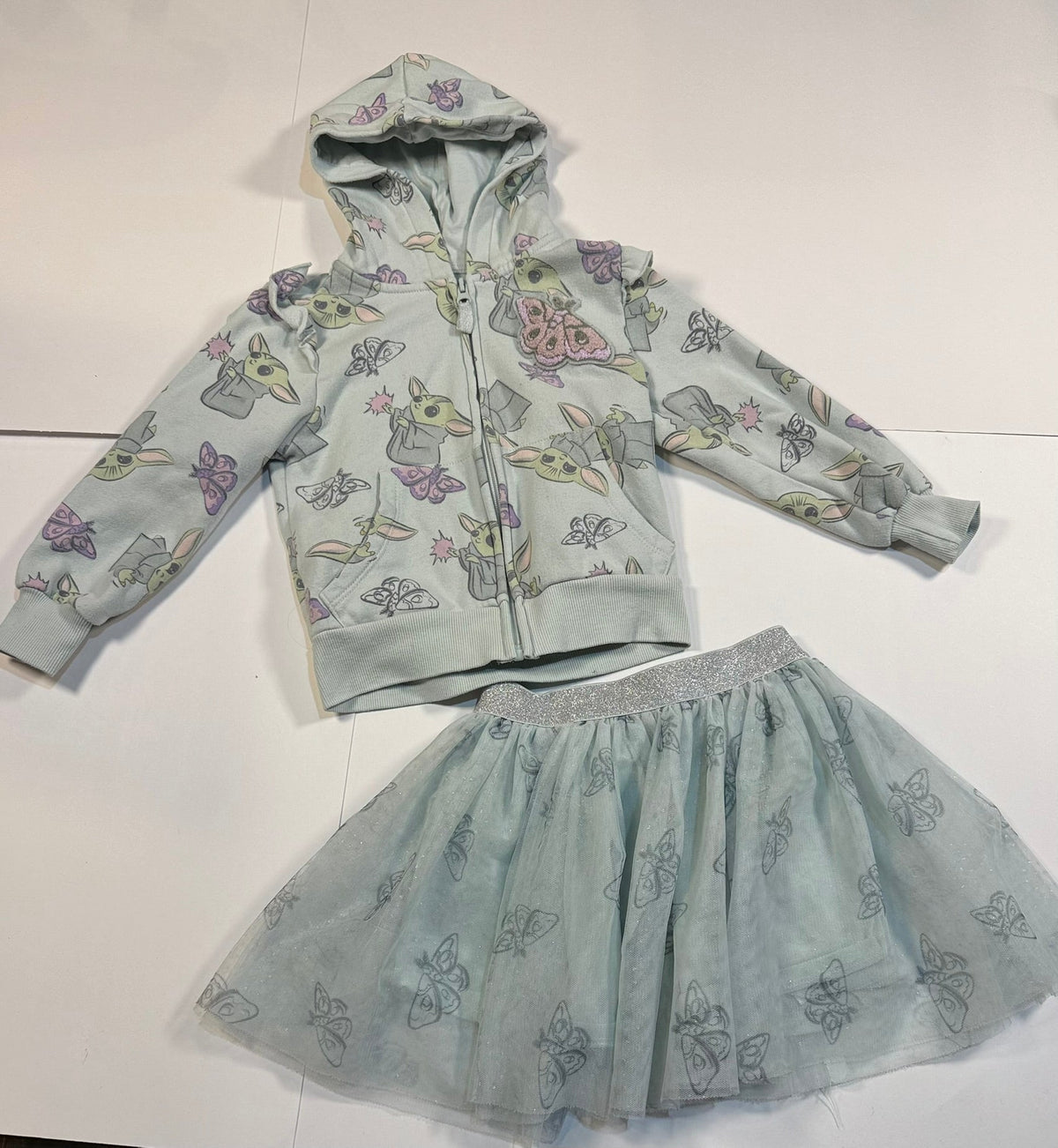 #141 Girls Size 5 Star Wars Baby Yoda Tulle Set
