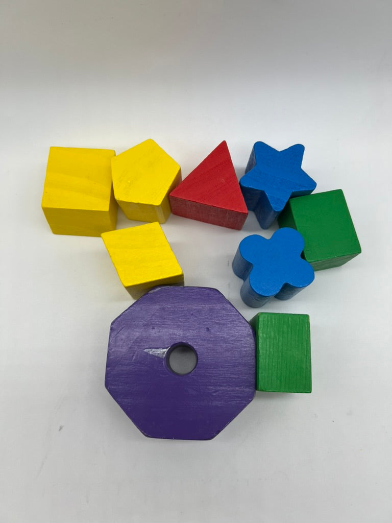 Seller #76 - Melissa + Doug Shape Sorting Cube Classic Toy - *Some Shapes Missing*