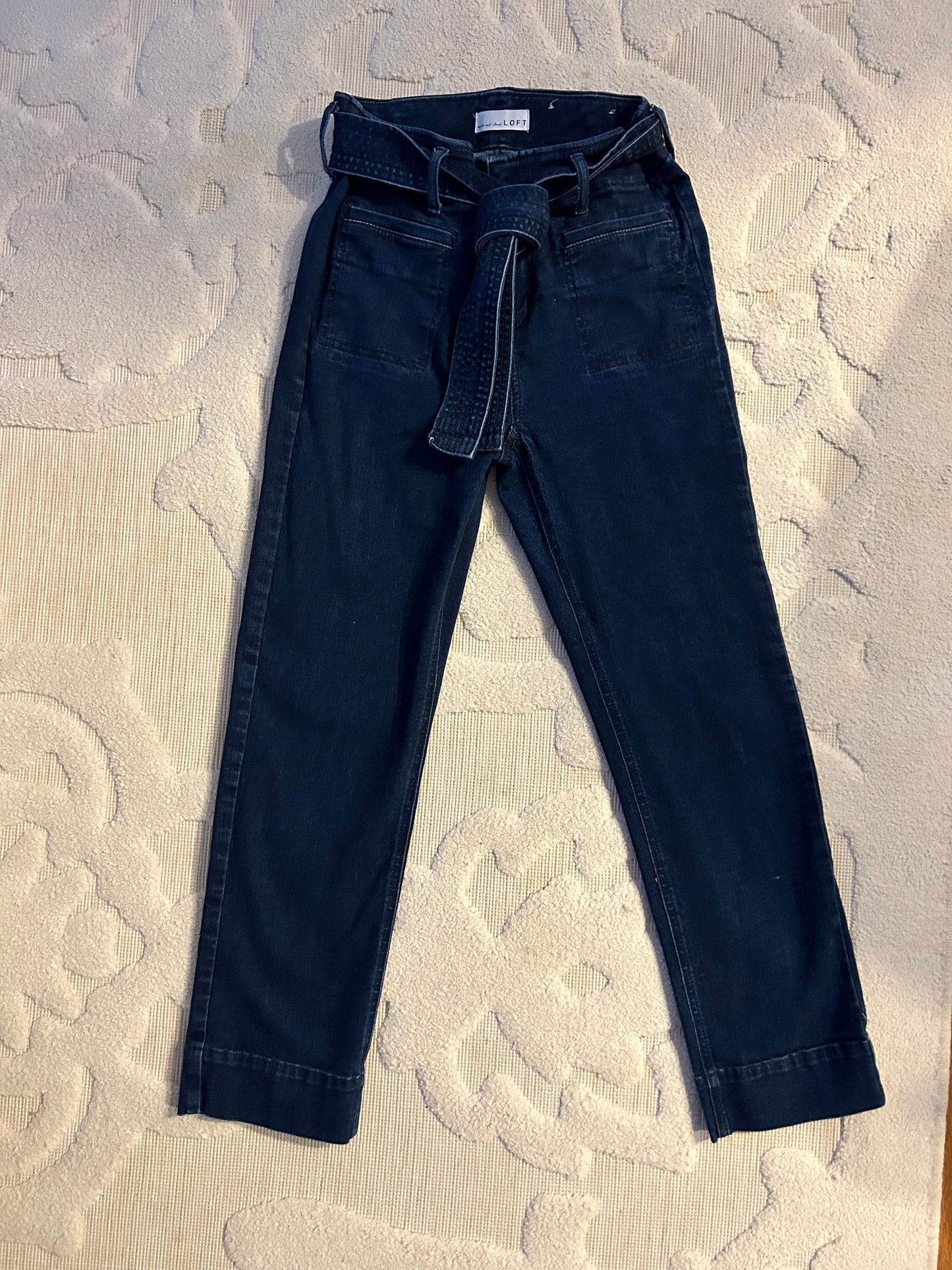 Women Loft Jeans 25, belted, cropped