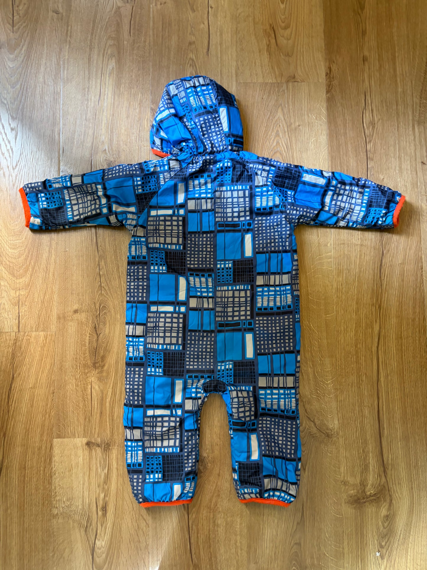 #6 - Patagonia Reversible Blue Snowsuit - 6 months