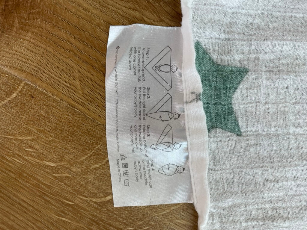 #6 - 4 Muslin Swaddle Cloths