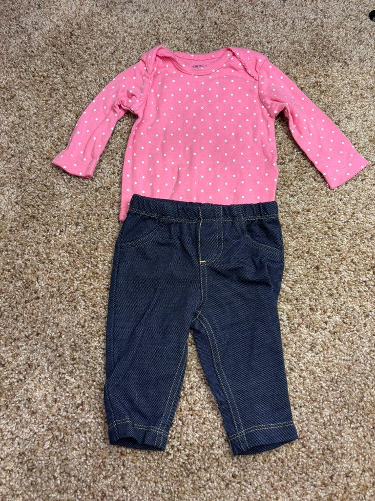 #86A girls 3 mo carters outfit