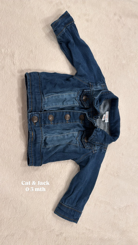 #145 Cat & Jack denim jacket GN 0-3 mth EUC