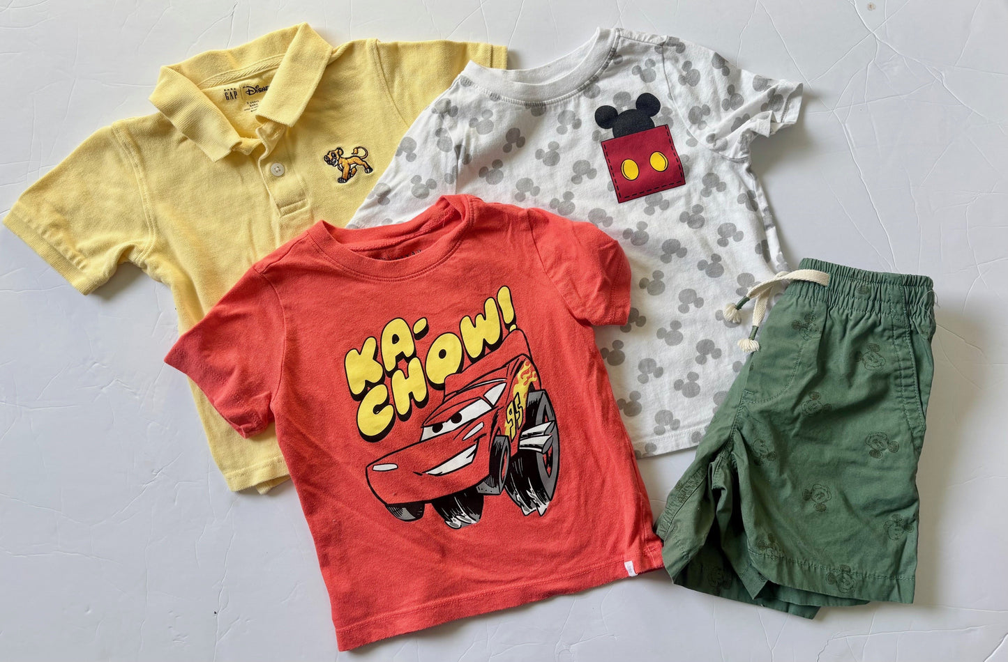 #43 Gap Disney Bundle Boys 3T VGUC-EUC
