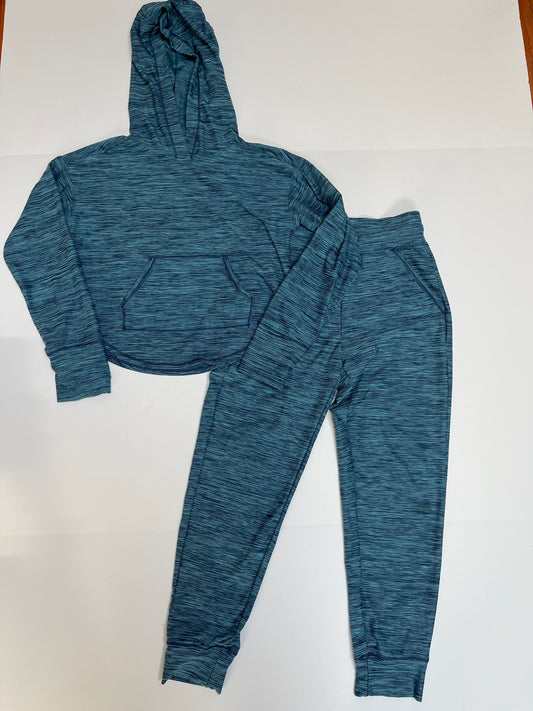 #150 girls 6/6x all in motion blue striped hooded shirt and jogger set