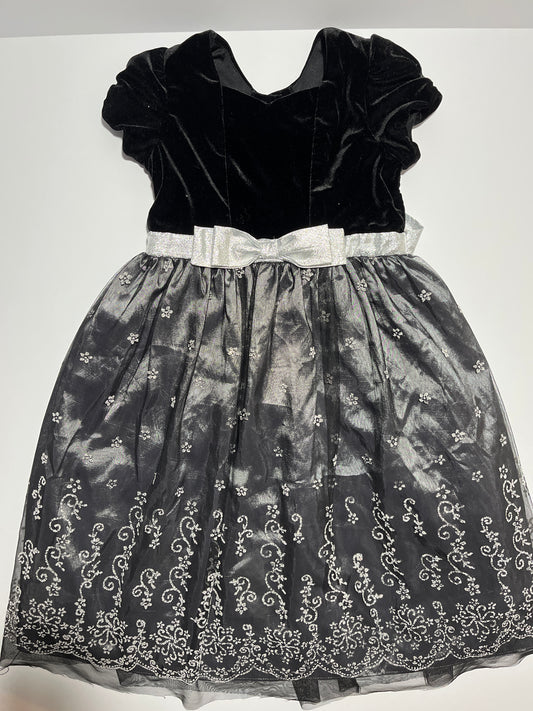#150 girls 6x Jona Michelle black silver party dress