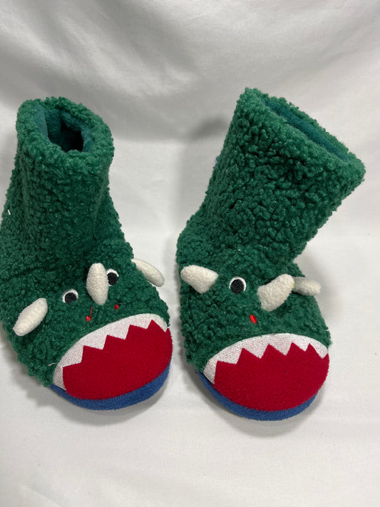 #150 boys totes 11–12 slippers, green monster